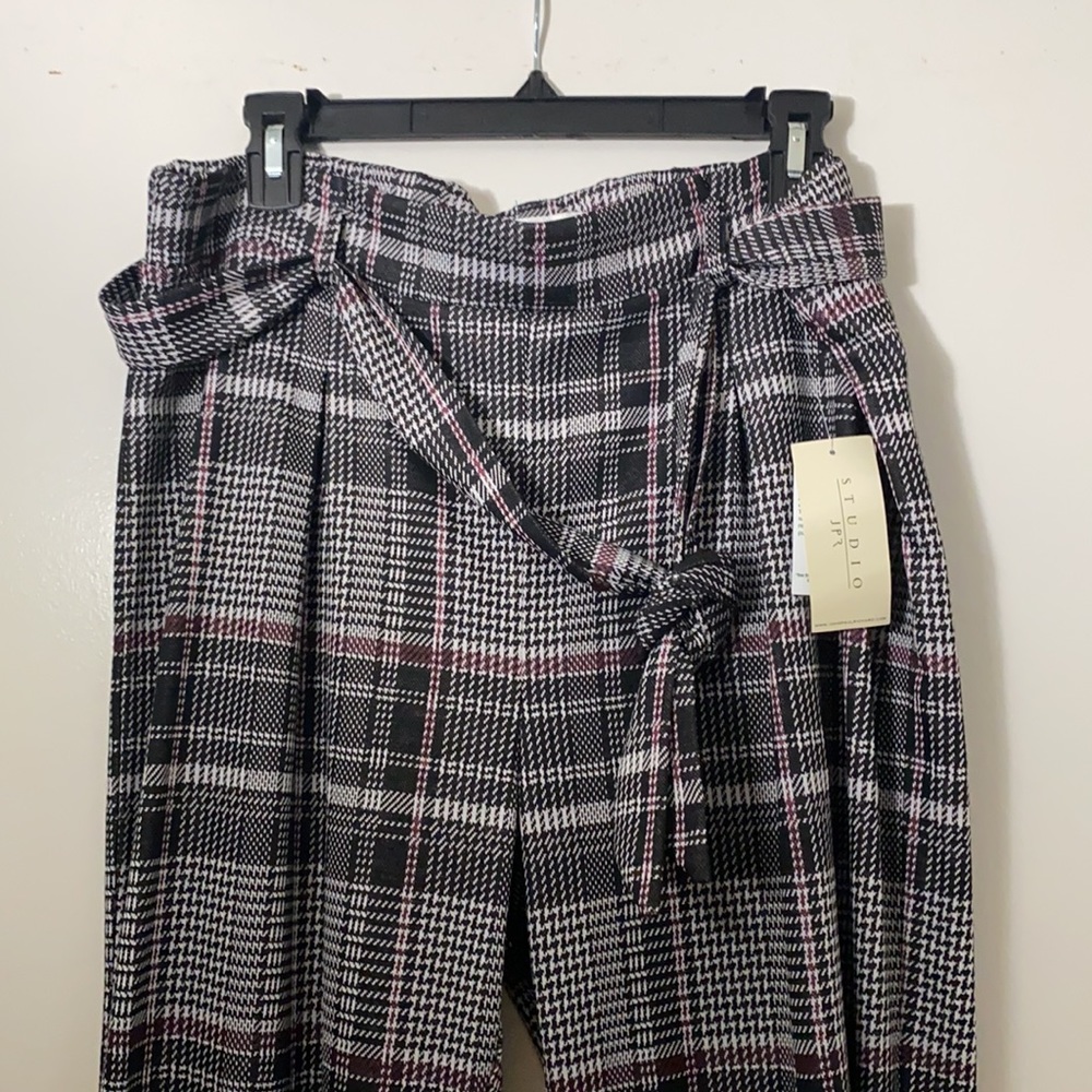 Studio JPR pants. - Picture 2 of 6